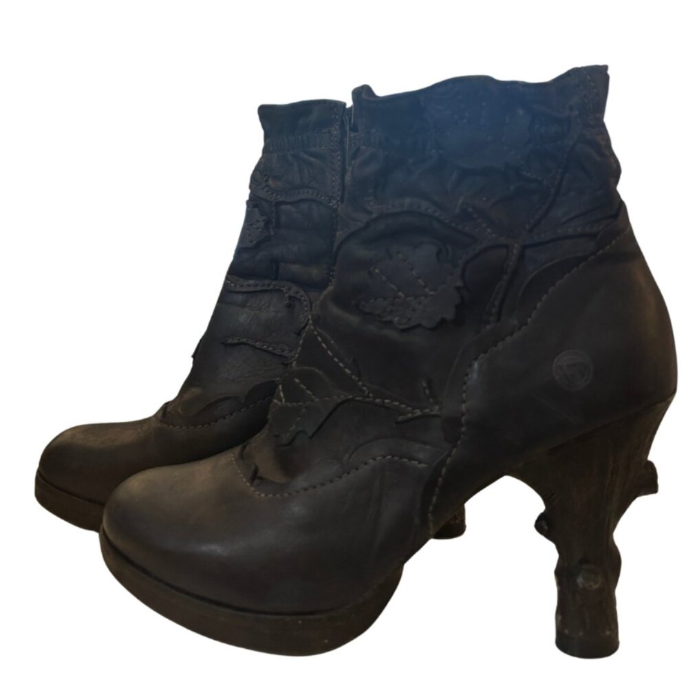 Blue Leather Short Boot with Tree Trunk Heel